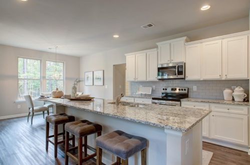 1708 Flagstone Ln, Conyers GA 30012-6508 exterior