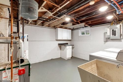 154 Passaic Ave, Belleville NJ  07109-1958 exterior