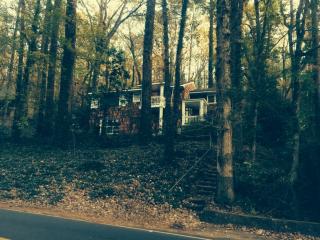 3246 Overbrook Rd, Birmingham AL  35213-3928 exterior