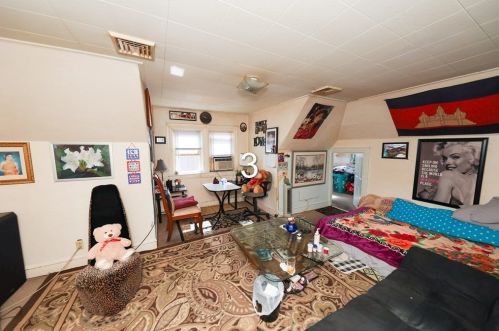 367 Whipple St, Fall River MA 02724-3448 exterior