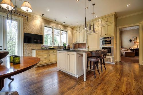 952 Euclid Ave, Atlanta GA 30307-1925 exterior