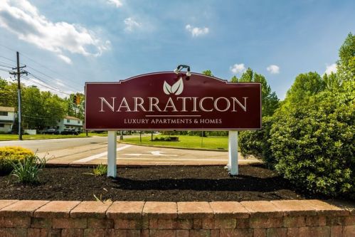 18 Bayberry Ct, West Deptford NJ  08096-2914 exterior