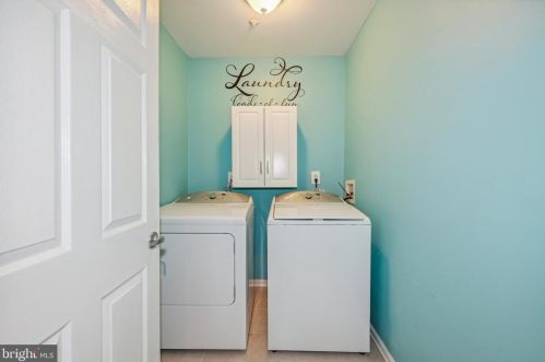 2202 Beacon Hill Dr, Erial NJ  08081-1175 exterior