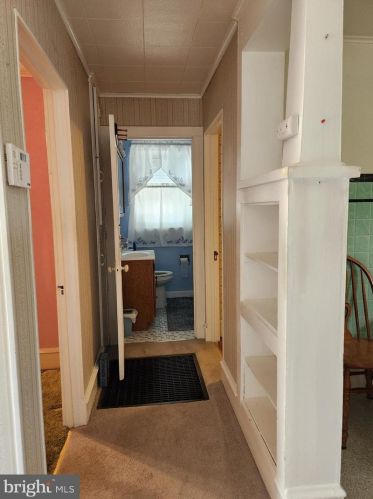 325 Billings Ave, West Deptford NJ 08066-1157 exterior