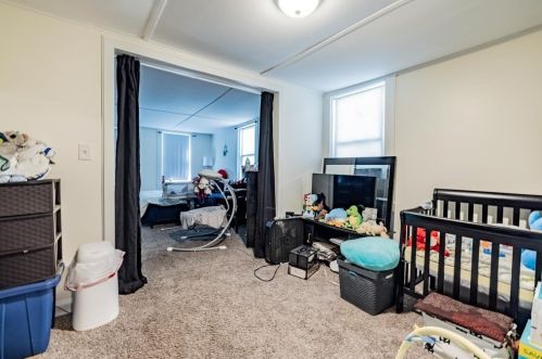 89 Mechanic St, Montgomery MA 01085-3073 exterior