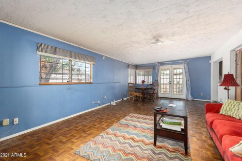 4002 34th St, Phoenix AZ 85008-3819 exterior