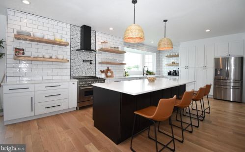 11 Waterview Dr, Erial NJ  08081-1683 exterior