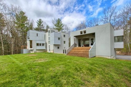292 Nagog Hill Rd, Acton, MA 01720-3234