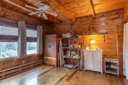 550 Hart St, Dighton MA  02715-1407 exterior