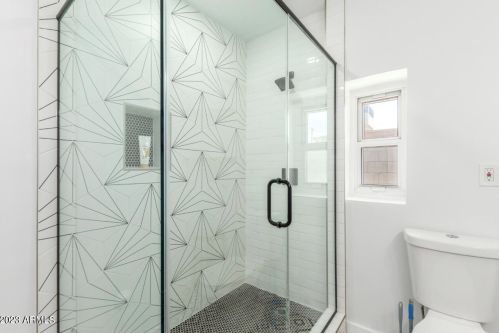 912 4 Ave, Phoenix AZ 85013-3034 exterior