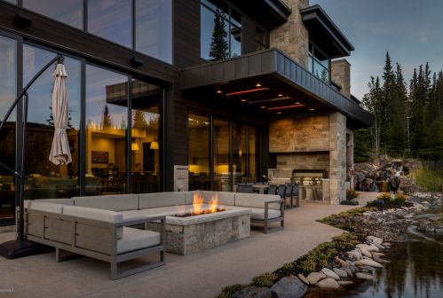 216 White Pne Cyn Rd, Park City UT 84060-6514 exterior