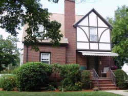 73 Falmouth Rd, Newton, MA 02465-1132