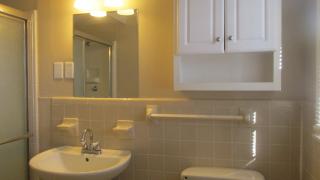 717 Vaughn Cir, Birmingham AL  35235-1616 exterior