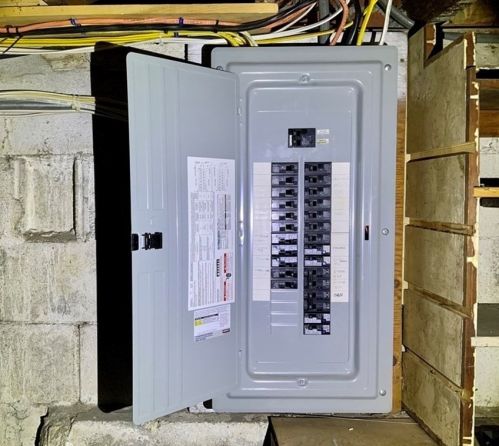 48 Silk St, Arlington MA 02474-3837 exterior