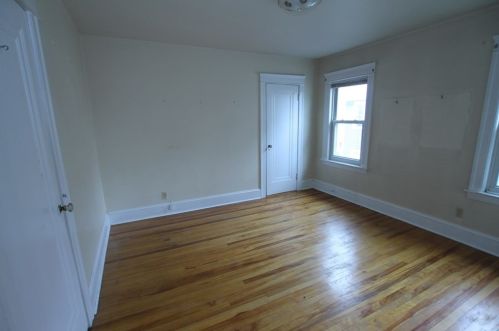 76 Longfellow Rd, Worcester MA 01602-2718 exterior