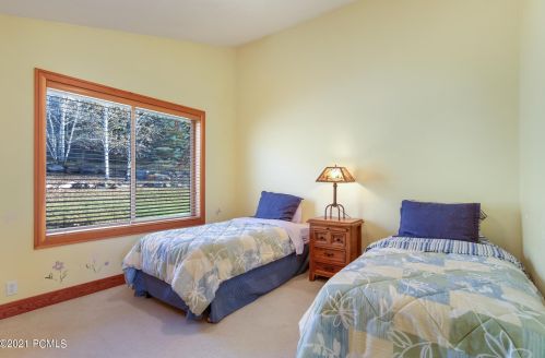 3008 Wedge Cir, Park City UT 84098-5894 exterior