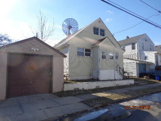 3 Jeanette St, Carteret NJ  07008-3130 exterior
