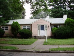 192 Christina St, Newton, MA 02461-1937