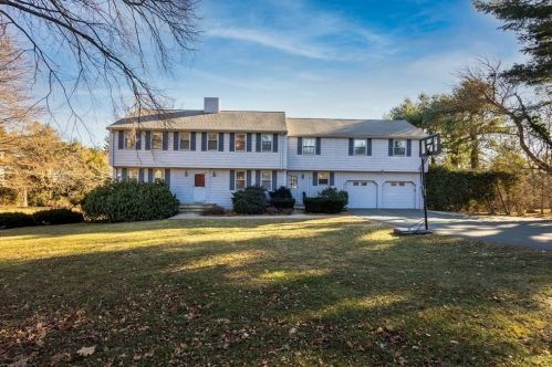 1140 Webster St, Needham, MA 02492-3238