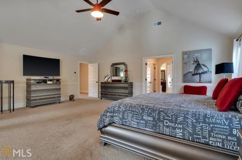 176 Way Point Dr, Stockbridge GA 30281-4050 exterior