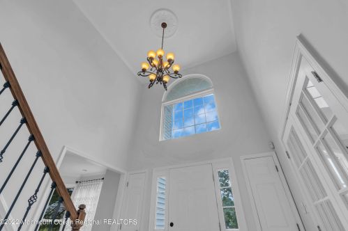 8 Bailey Ct, Jackson Twp NJ  08527-4459 exterior