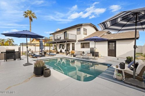 15026 19th Way, Phoenix AZ  85022-3905 exterior