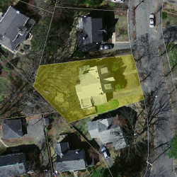 111 Manchester Rd, Newton MA  02461-1132 aerial view