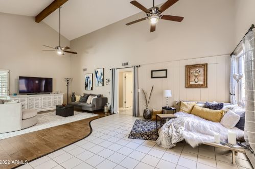 2916 Altadena Ave, Phoenix AZ 85029-3403 exterior