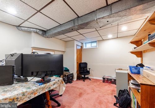 34 Pelham Dr, West Deptford NJ 08051-1736 exterior