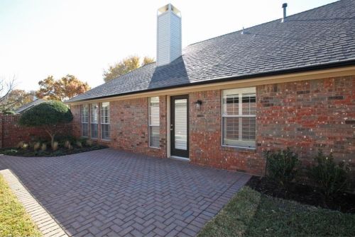 1313 Exeter Dr, Plano TX  75093-5222 exterior