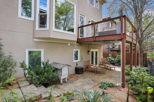 17 Highland Park Ln, Atlanta GA 30306-3447 exterior