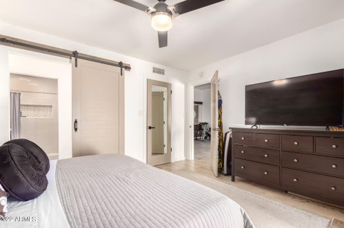 4927 43rd St, Phoenix AZ 85050-3358 exterior