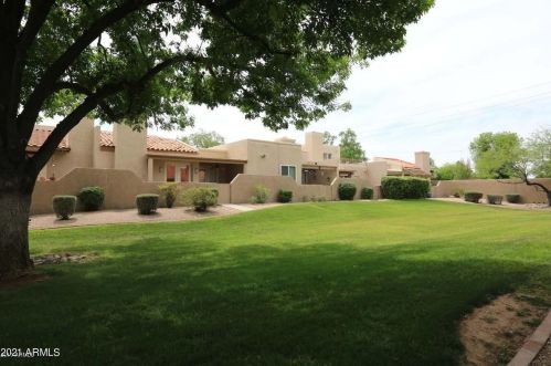 4013 Altadena Ave, Phoenix AZ 85029-3211 exterior