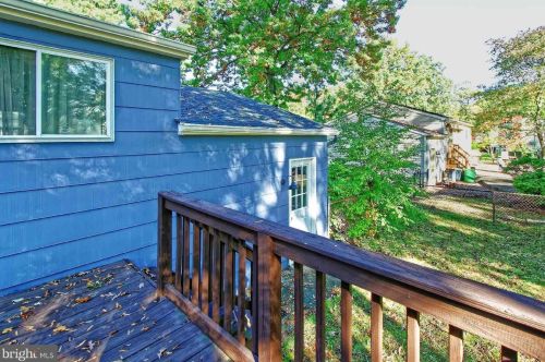 1375 Park Pl, West Deptford NJ 08093-1940 exterior