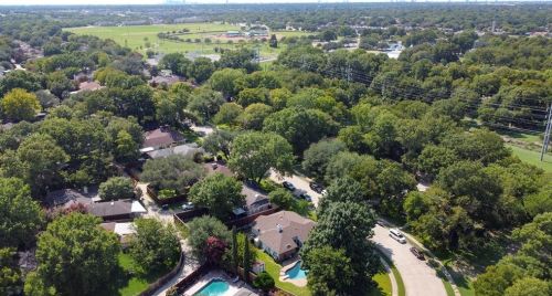 418 Country Vw Ln, Garland TX 75043-5608 exterior