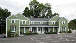 1479 Washington St, Newton, MA 02465-2217