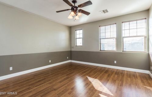 25303 51 Dr, Phoenix AZ 85031-3902 exterior