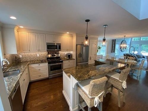 19 Derby Brook Way, Hingham, MA 02043