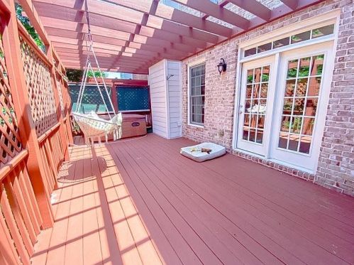 1304 Dunwoody Cv, Atlanta GA 30338-2308 exterior