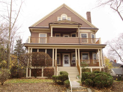 70 Arlington St, Newton, MA 02458-2440