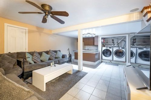 71 Paul Revere Ter, Taunton MA  02780-3813 exterior