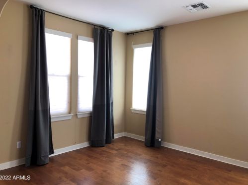 2921 48th St, Phoenix AZ  85018-7749 exterior