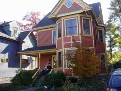 16 Albion Pl, Newton, MA 02459-2144