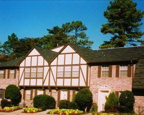 2500 Hackberry Ln, Birmingham AL  35226-2900 exterior