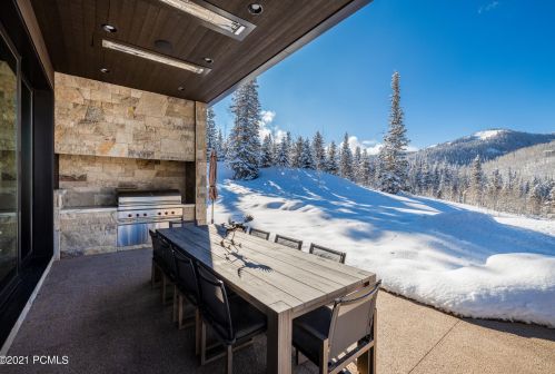 216 White Pne Cyn Rd, Park City UT 84060-6514 exterior