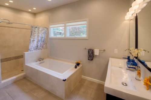 11 Forest Hill Dr, Worcester MA 01609-1013 exterior