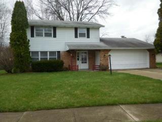 4217 Meridith Dr, Fort Wayne, IN 46815-5136