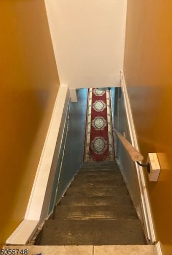 25 Columbus Ave, Belleville NJ 07109-2018 exterior