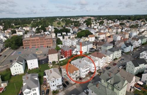 59 Briggs St, New Bedford MA 02740-3203 exterior