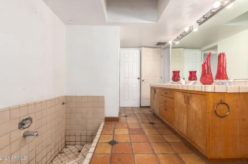 2938 Coronado Rd, Phoenix AZ 85008-3825 exterior